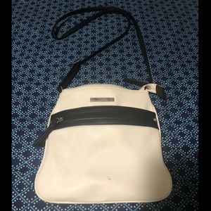 Nine West white/black crossbody purse